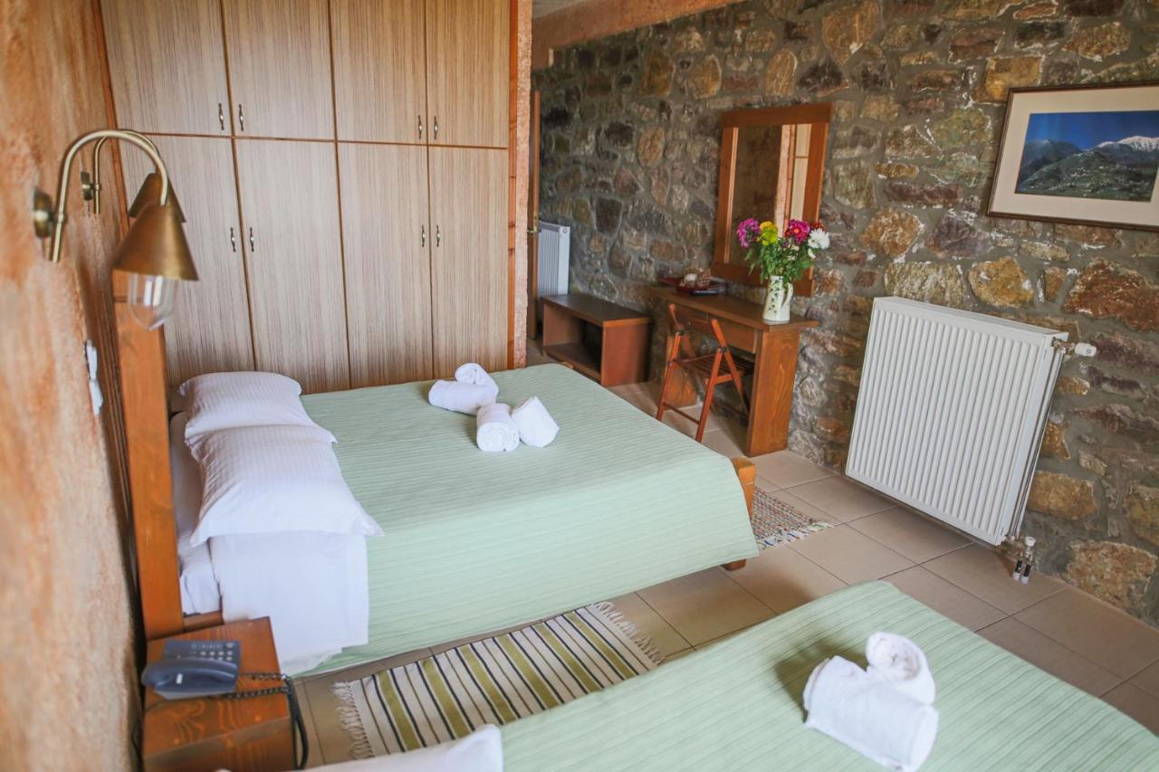 Faris Hotel Xirokampi Buitenkant foto