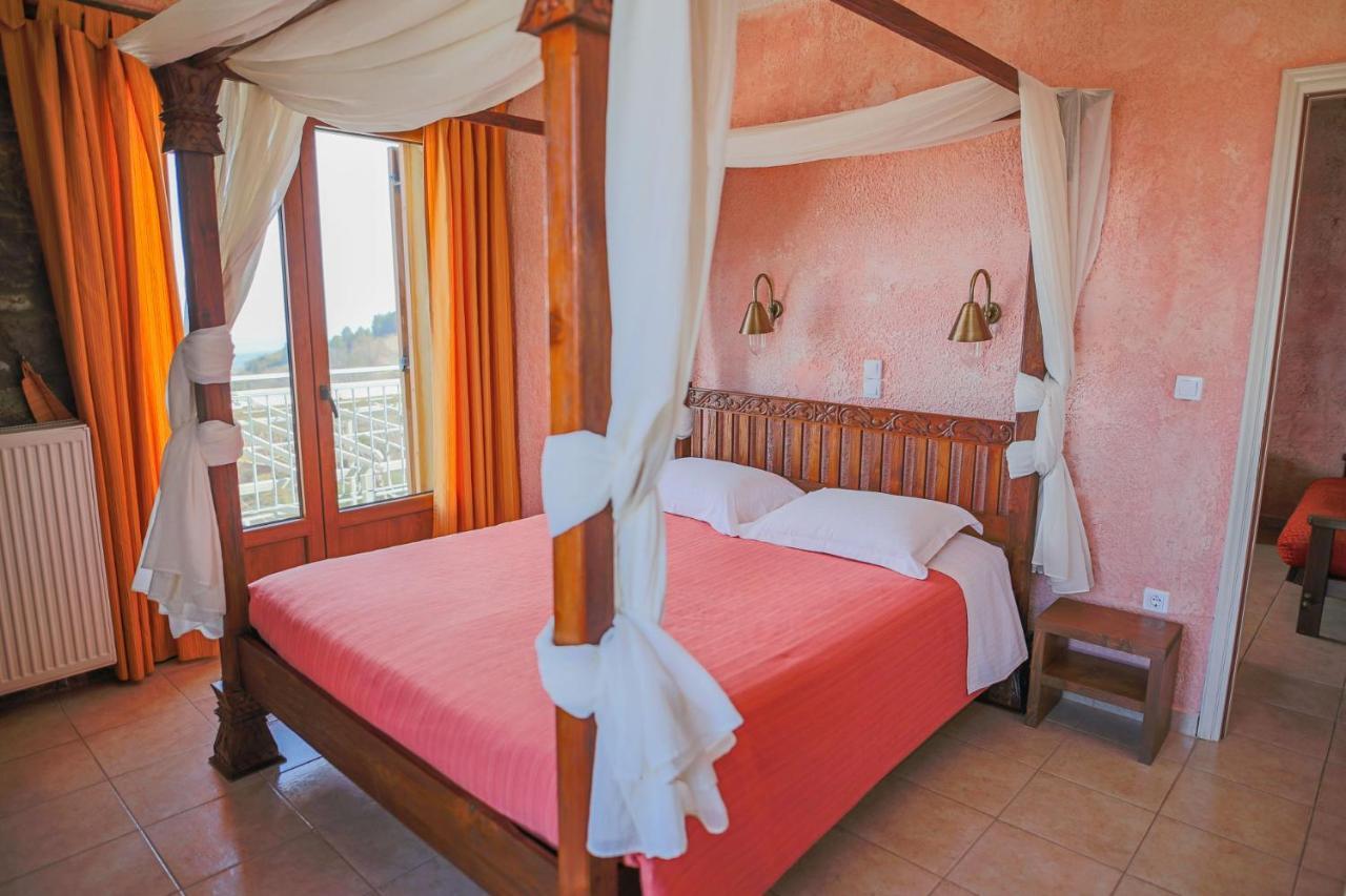 Faris Hotel Xirokampi Buitenkant foto